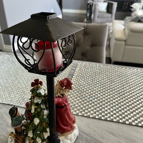 Traditional Santa Claus and friends Christmas  decor holds a candle really nice - Picture 7 of 14